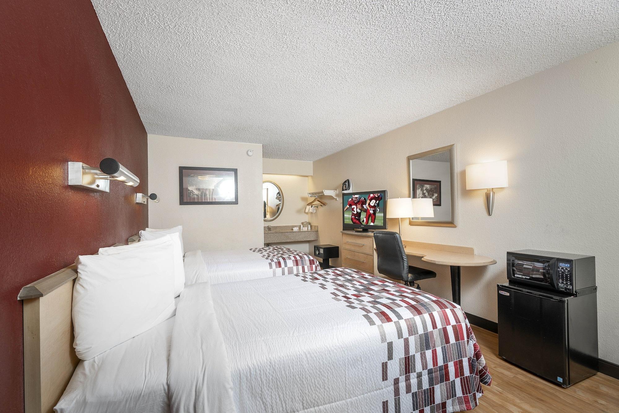 Motel Red Roof Fair And Expo Louisville