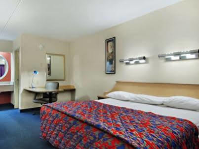 Motel Red Roof Fair And Expo Louisville